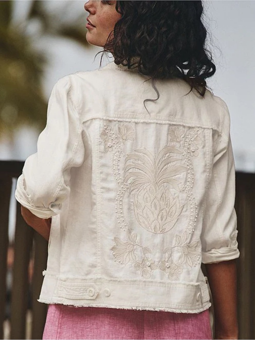 Tommy Bahama Embroidered Beaded Two Palms Point Collar Long Sleeve Jacket